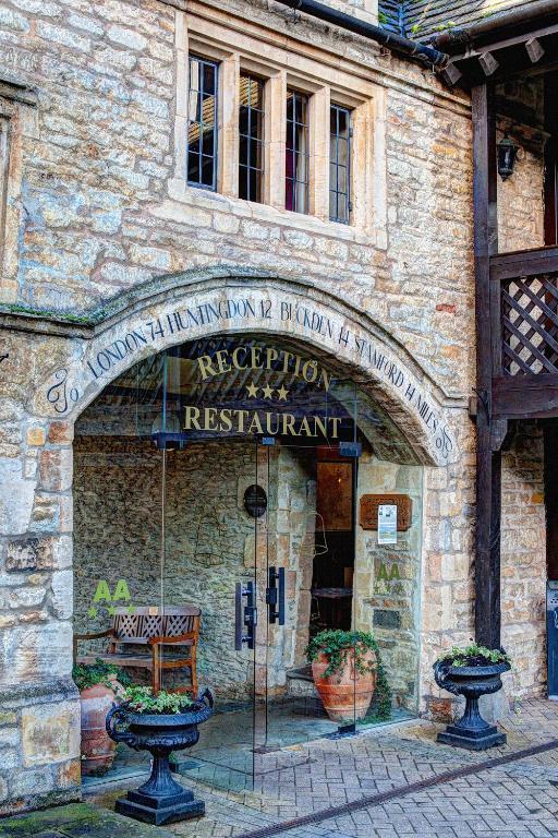 The Bell Inn, Stilton, Cambridgeshire Peterborough Zewnętrze zdjęcie